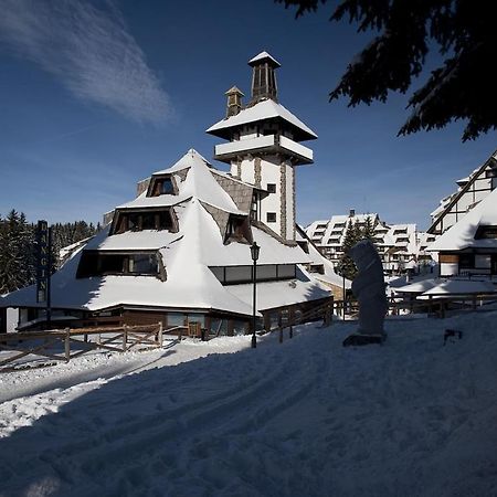 Hotel Angella Копаоник Екстер'єр фото