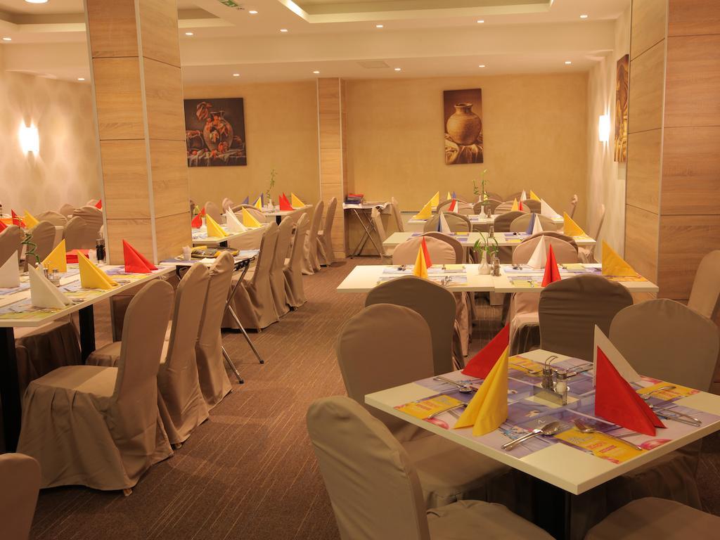 Hotel Angella Копаоник Екстер'єр фото